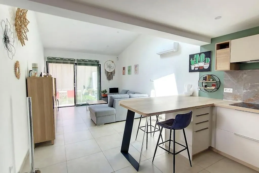 Rognac Maison 5 Couchages Holiday home